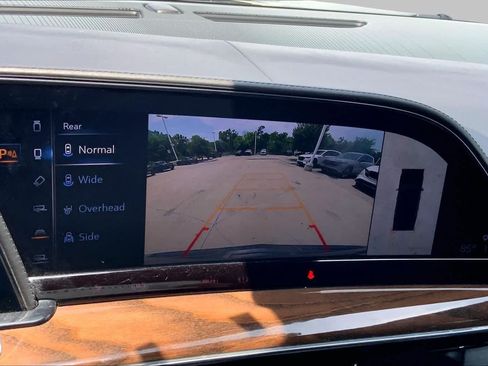 Used 2022 Cadillac Escalade Premium Luxury Platinum w/ Heavy-Duty Trailer Package AWD/4WD image 29