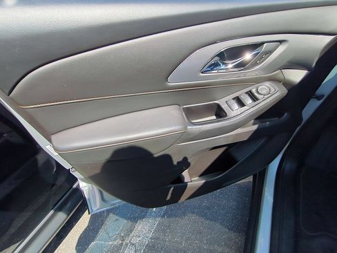 Used 2019 Chevrolet Traverse LS w/ LPO, Blackout Package FWD image 21