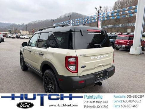Used 2025 Ford Bronco Sport Badlands AWD/4WD image 5
