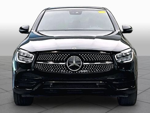 Used 2023 Mercedes-Benz GLC 300 4MATIC Coupe image 4