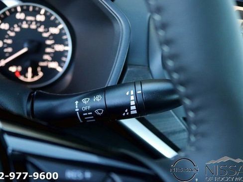 New 2025 Nissan Altima 2.5 SL image 23