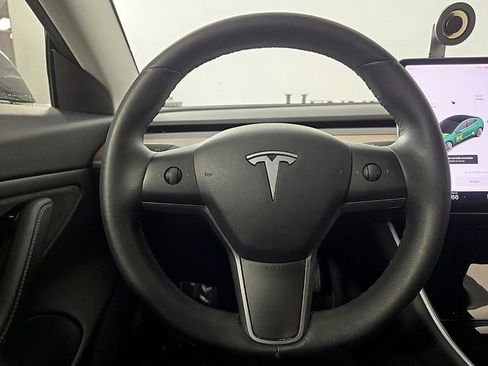 Used 2020 Tesla Model 3 Long Range image 22