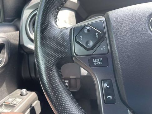 Used 2021 Toyota Tacoma TRD Sport w/ Technology Package AWD/4WD image 24