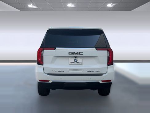 Used 2025 GMC Yukon Elevation AWD/4WD image 10