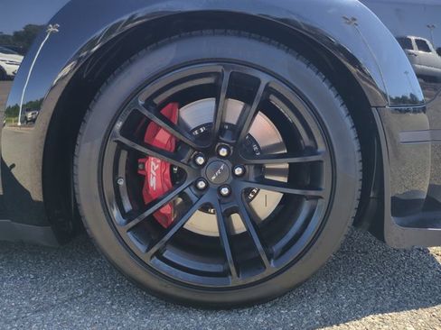 Used 2021 Dodge Challenger SRT Hellcat Redeye RWD image 11