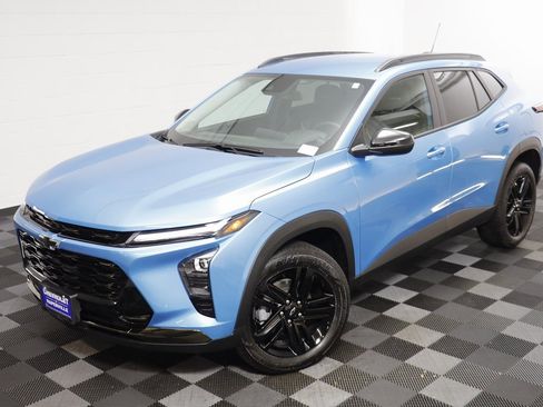 Certified 2026 Chevrolet Trax ACTIV w/ Driver Confidence Package image 2