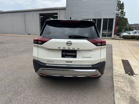 Certified 2023 Nissan Rogue Platinum w/ Platinum Premium Package image 4