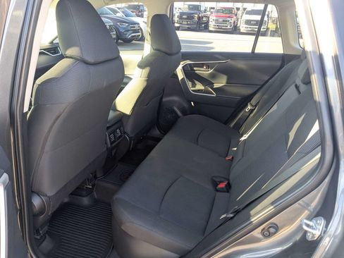 Used 2025 Toyota RAV4 LE AWD/4WD image 14