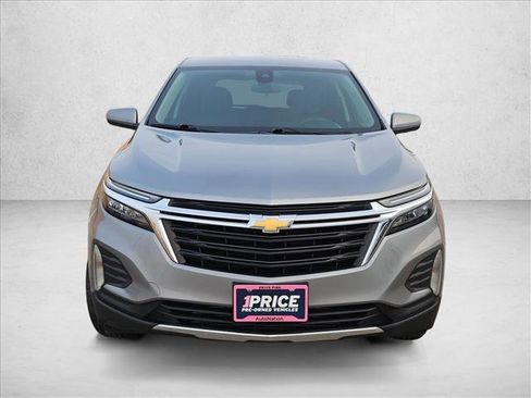 Used 2023 Chevrolet Equinox LT AWD/4WD image 2