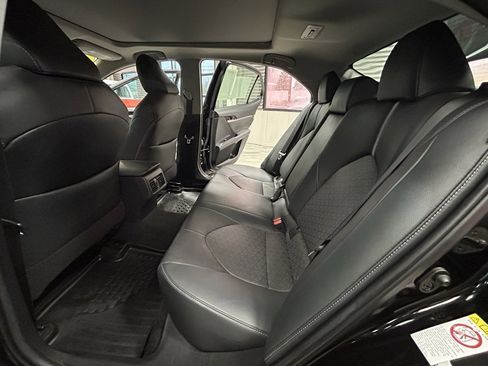 Used 2019 Toyota Camry XSE image 50