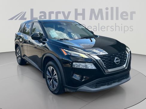 Used 2023 Nissan Rogue SV FWD image 8