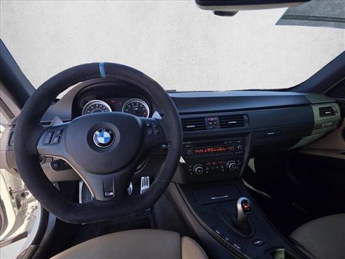 Used 2010 BMW M3 Coupe image 18