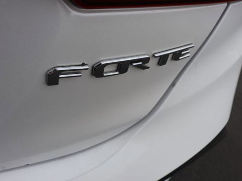 Used 2020 Kia Forte EX FWD image 8