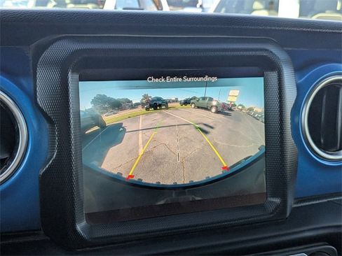 Used 2021 Jeep Wrangler Unlimited Rubicon w/ Dual Top Group image 24