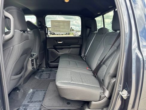 New 2026 RAM 1500 Express AWD/4WD image 20