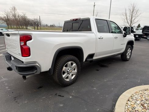 Used 2023 Chevrolet Silverado 2500 LTZ image 6