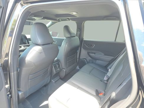 New 2026 Subaru Outback Limited XT AWD/4WD image 10