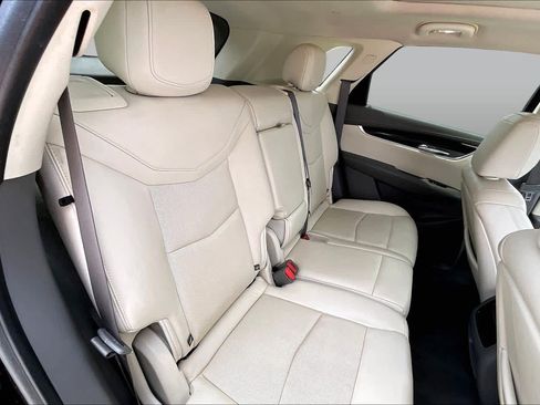 Used 2020 Cadillac XT5 Premium Luxury FWD image 20