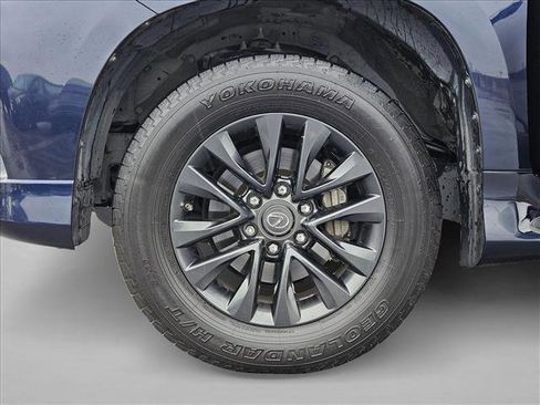 Used 2022 Lexus GX 460 Premium w/ Premium Plus Package image 27