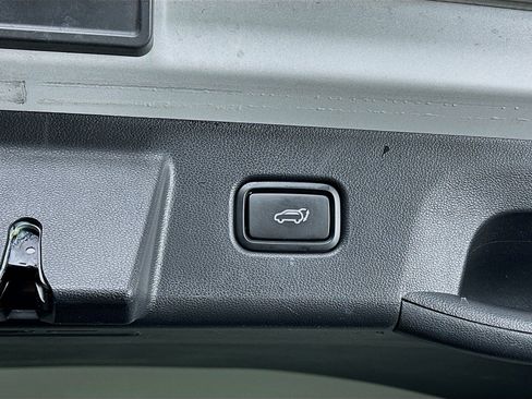 Used 2025 Hyundai Tucson SEL FWD image 29