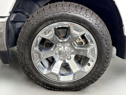 Used 2022 RAM 1500 Big Horn AWD/4WD image 37