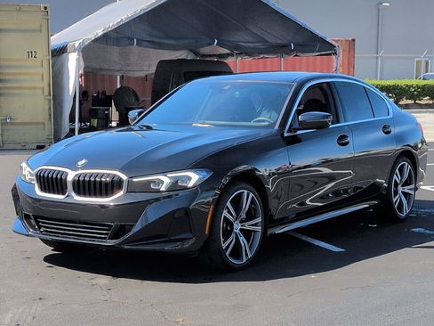 Certified 2024 BMW 330i Sedan w/ Convenience Package image 5