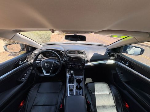 Used 2019 Nissan Maxima 3.5 SV w/ Floor Mat Group FWD image 13