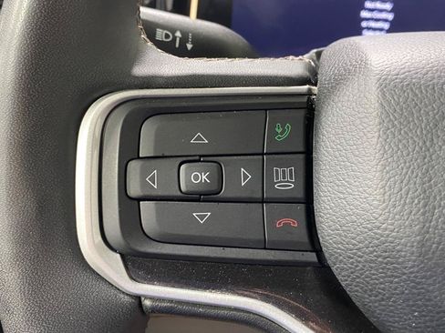 Used 2022 Jeep Wagoneer Series I w/ Premium Group I AWD/4WD image 24