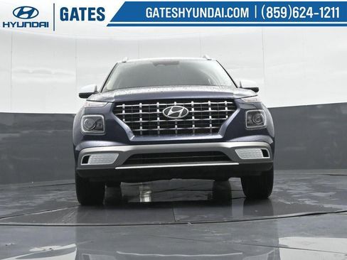 New 2026 Hyundai Venue SEL FWD image 38