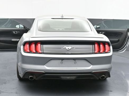 Used 2022 Ford Mustang Premium w/ Equipment Group 201A image 43