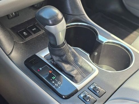 Used 2015 Toyota Highlander XLE AWD/4WD image 33