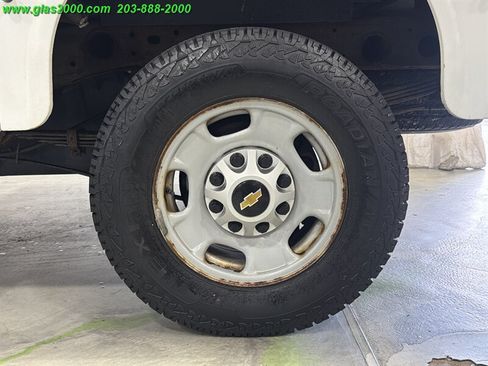 Used 2015 Chevrolet Silverado 2500 W/T RWD image 5