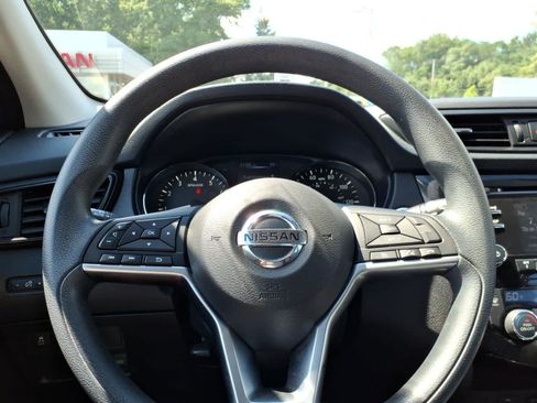 Certified 2018 Nissan Rogue Sport SV AWD/4WD image 23