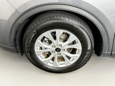 Used 2023 Ford Escape Active image 11