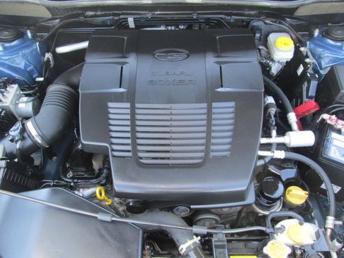 Used 2023 Subaru Forester Premium AWD/4WD image 25