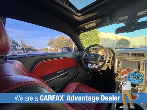 Used 2014 Dodge Challenger SXT RWD image 37