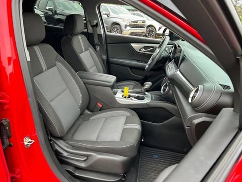 Used 2024 Chevrolet Blazer LT w/ Convenience Package AWD/4WD image 9