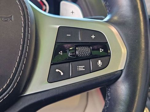Used 2022 BMW 840i Convertible w/ Comfort Seating Package RWD image 13
