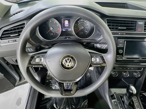 Used 2021 Volkswagen Tiguan S AWD/4WD image 11