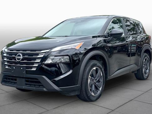 Used 2025 Nissan Rogue SV FWD image 2
