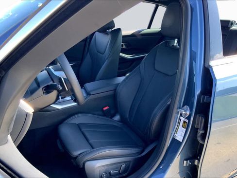 Used 2025 BMW 330i Sedan RWD image 7
