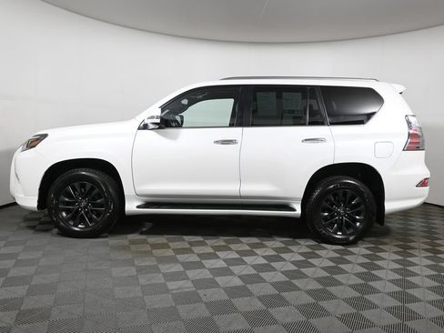 Used 2023 Lexus GX 460 Premium w/ Premium Package AWD/4WD image 2