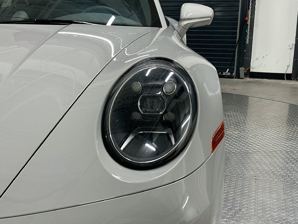 Certified 2024 Porsche 911 Carrera S RWD image 31