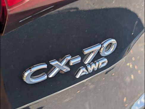 Used 2025 MAZDA CX-70 3.3 Turbo w/ Preferred Package AWD/4WD image 7