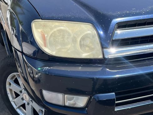 Used 2005 Toyota 4Runner SR5 AWD/4WD image 14