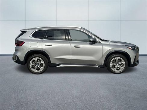 Used 2025 BMW X1 xDrive28i AWD/4WD image 5