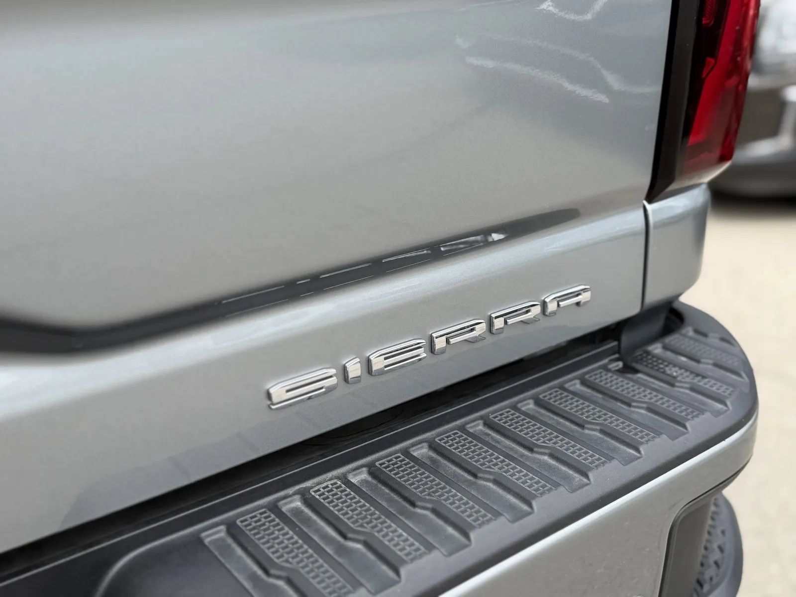 Used 2024 GMC Sierra 2500 Denali w/ Denali Reserve Package AWD/4WD image 50