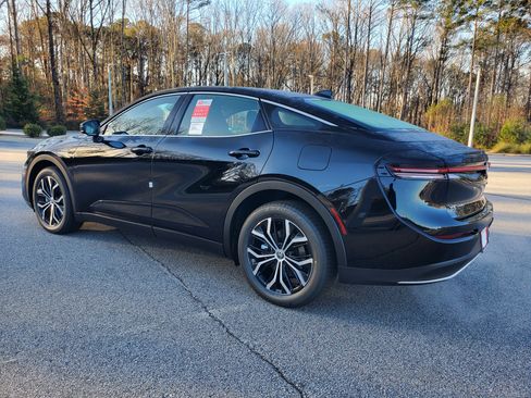 New 2026 Toyota Crown XLE image 3