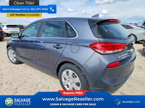 Used 2018 Hyundai Elantra GT w/ Style Package 02 FWD image 3