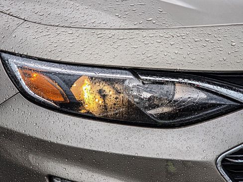 Used 2023 Chevrolet Malibu LT image 8